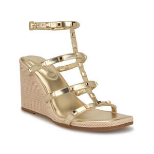 nine west sardis gold wedge sandals, size 12m us